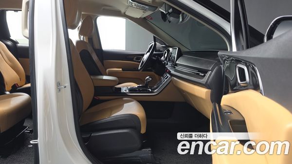 Kia Carnival 2022, фото 11