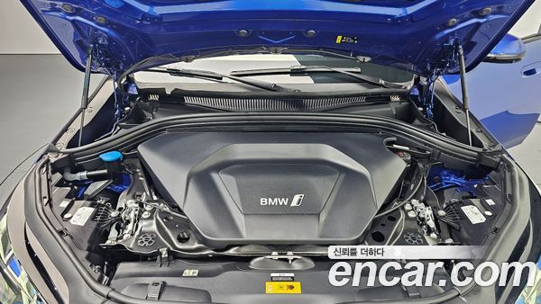 BMW iX2 2024, фото 5