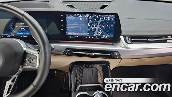 BMW iX2 2024, фото 19