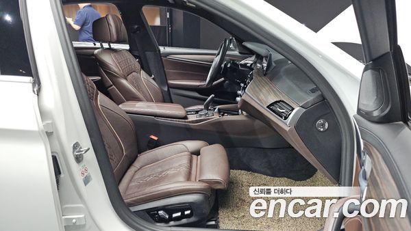 BMW 5 Series 2020, фото 18