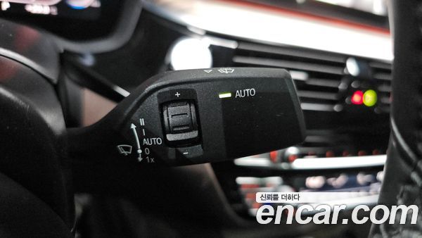 BMW 5 Series 2020, фото 30