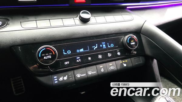 Hyundai Elantra 2021, фото 16