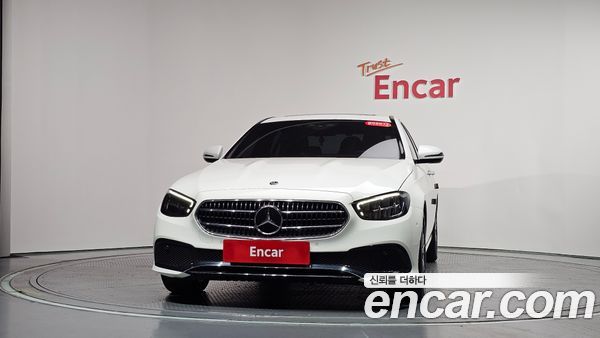 Mercedes-Benz E-Class 2021, фото 2