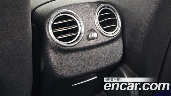 Mercedes-Benz E-Class 2021, фото 30