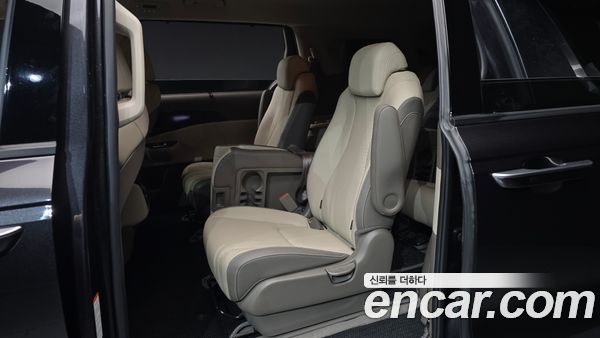Kia Carnival 2021, фото 11