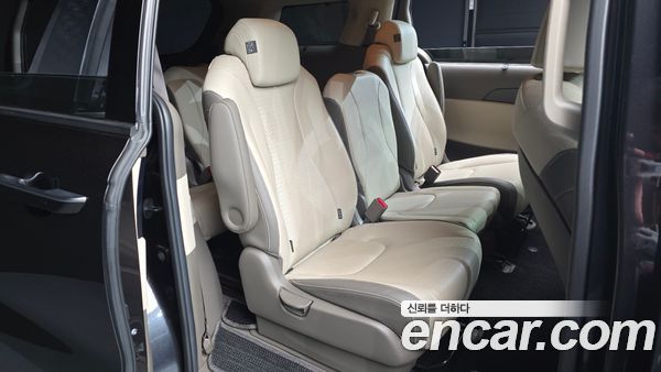 Kia Carnival 2021, фото 12