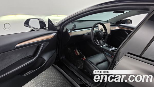 Tesla Model 3 2022, фото 13