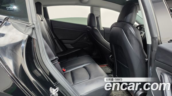 Tesla Model 3 2022, фото 17