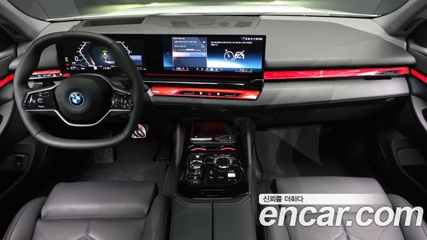 BMW 5 Series 2025, фото 9