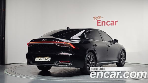 Hyundai Grandeur 2022, фото 2