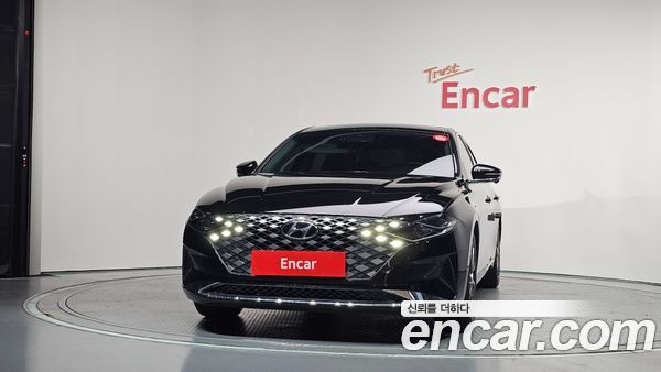 Hyundai Grandeur 2022, фото 3