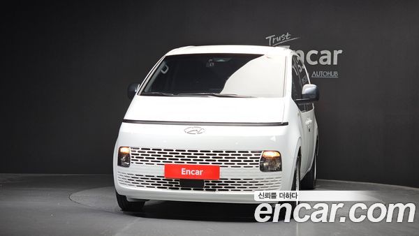 Hyundai Staria 2022, фото 2