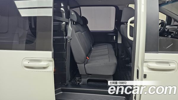Hyundai Staria 2022, фото 16