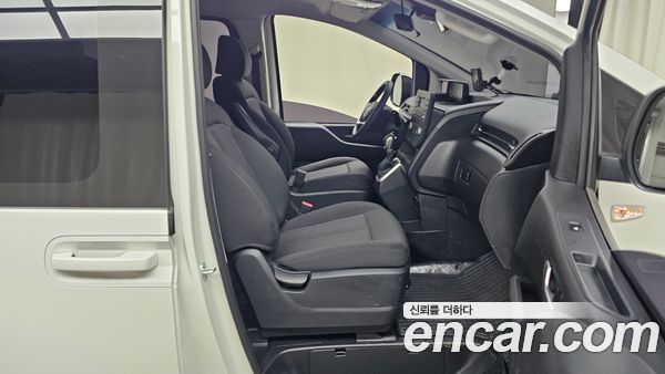 Hyundai Staria 2022, фото 15