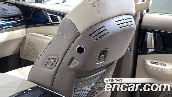 Kia Carnival 2025, фото 17