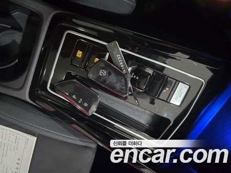 Volkswagen Golf 2023, фото 9