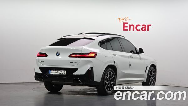 BMW X4 2023, фото 2