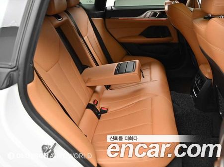 BMW i4 2022, фото 12