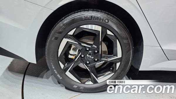 Kia K5 2024, фото 5