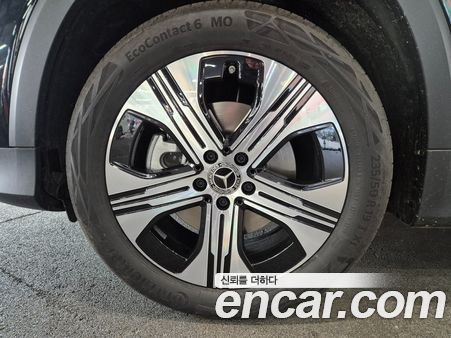 Mercedes-Benz EQB 2026, фото 5