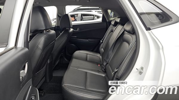 Hyundai Kona 2020, фото 16
