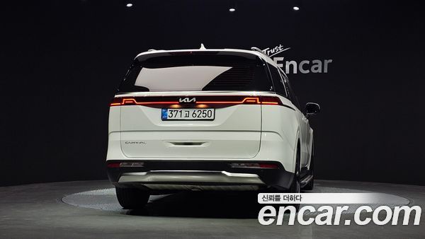 Kia Carnival 2022, фото 4