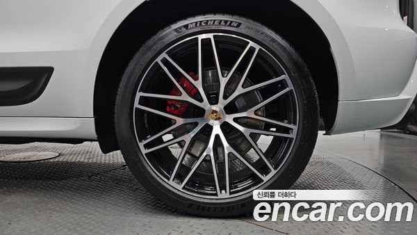 Porsche Macan 2023, фото 6