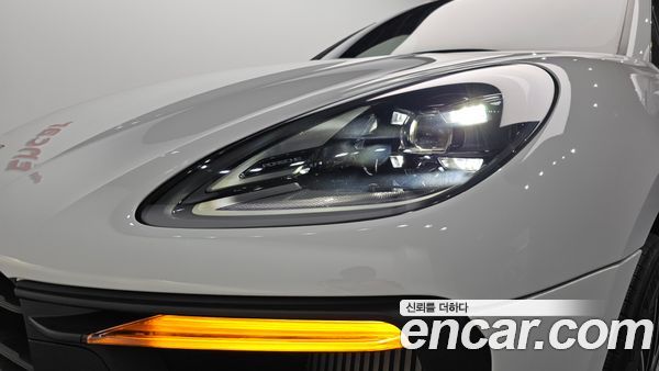 Porsche Macan 2023, фото 7