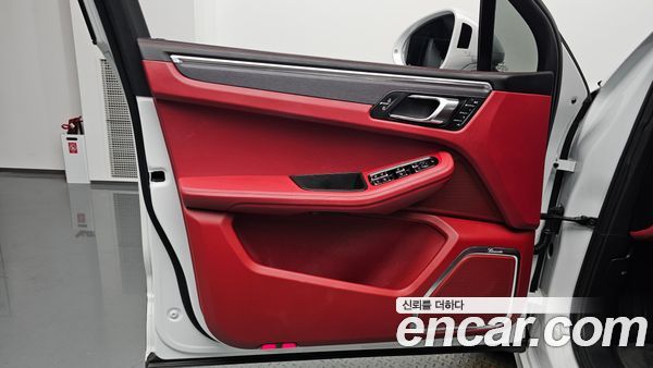 Porsche Macan 2023, фото 13