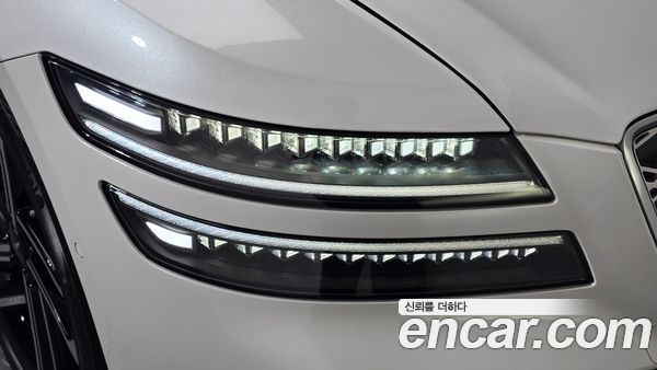 Genesis G80 2025, фото 8