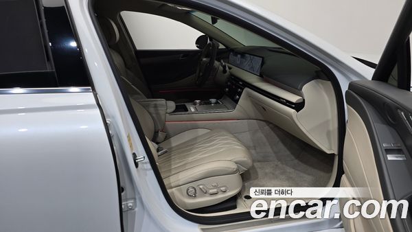 Genesis G80 2025, фото 16