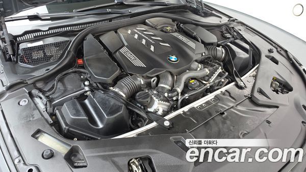 BMW 8 Series 2023, фото 6