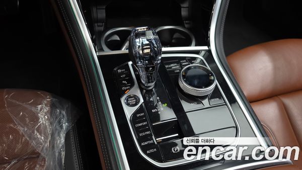BMW 8 Series 2023, фото 12