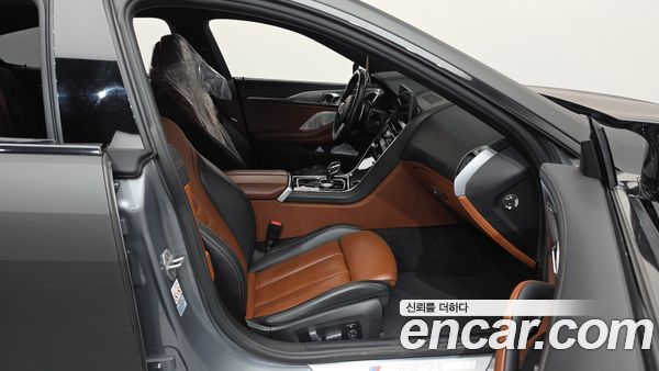 BMW 8 Series 2023, фото 16