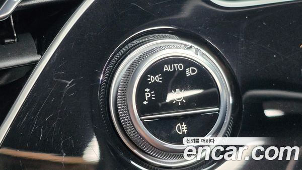 Mercedes-Benz E-Class 2024, фото 20