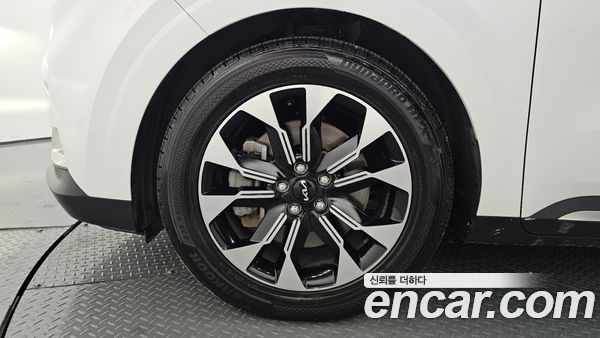 Kia Carnival 2022, фото 5