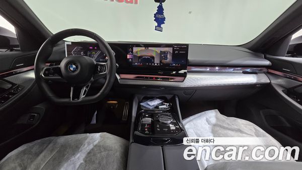 BMW 5 Series 2026, фото 7