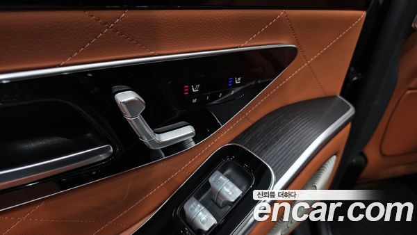 Mercedes-Benz S-Class 2022, фото 29