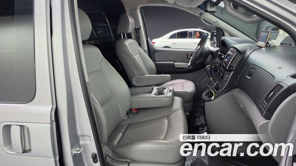 Hyundai Grand Starex 2021, фото 16