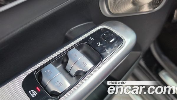 Mercedes-Benz GLC 2025, фото 34