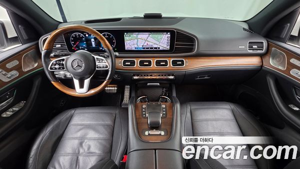 Mercedes-Benz GLS 2021, фото 10