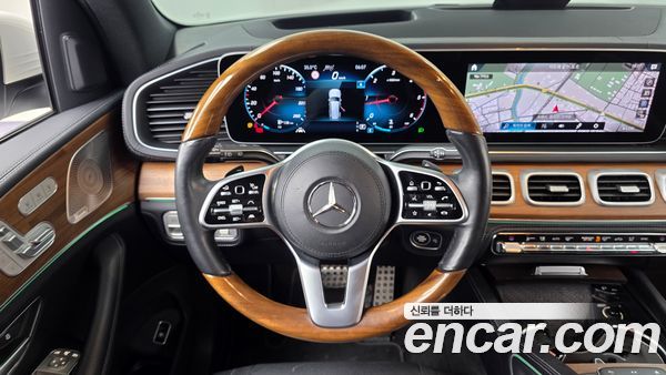 Mercedes-Benz GLS 2021, фото 19