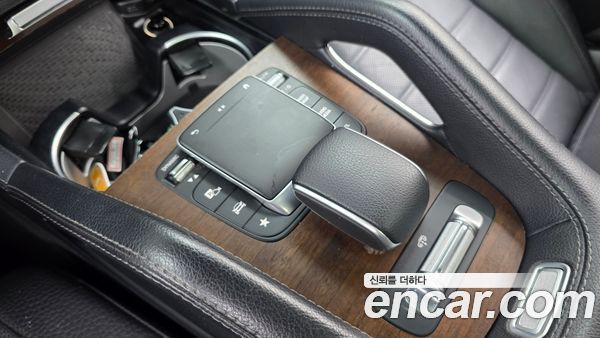 Mercedes-Benz GLS 2021, фото 35