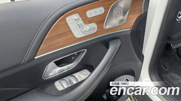 Mercedes-Benz GLS 2021, фото 36
