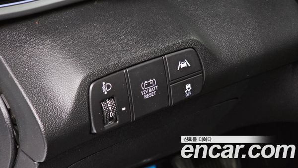 Hyundai Elantra 2022, фото 20