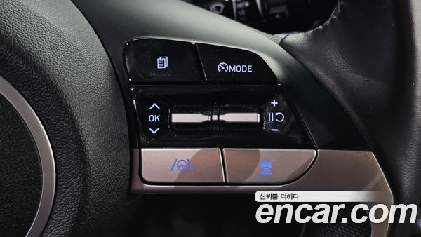 Hyundai Elantra 2022, фото 23