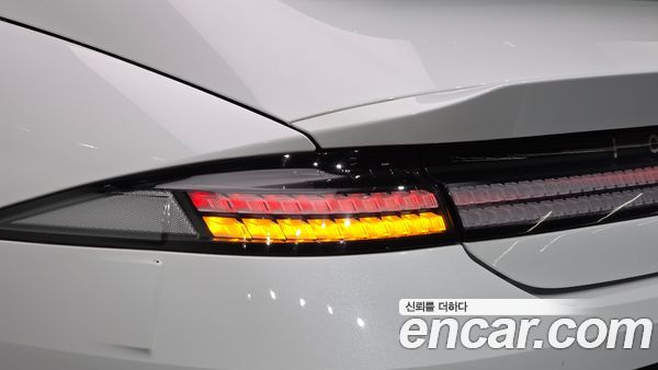 Hyundai IONIQ 6 2023, фото 9