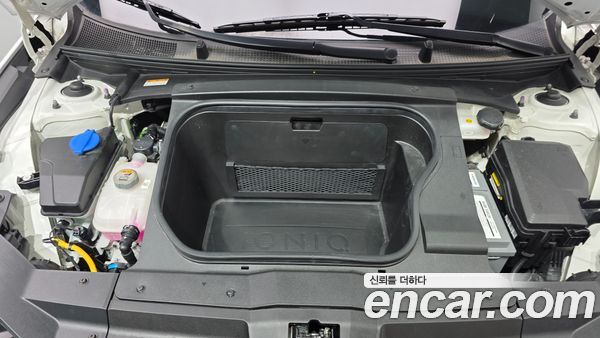 Hyundai IONIQ 6 2023, фото 32