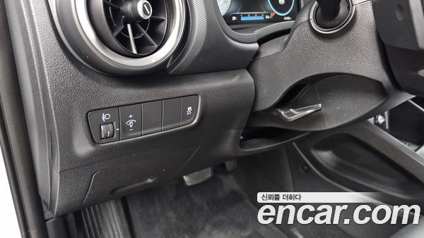 Hyundai Kona 2023, фото 25