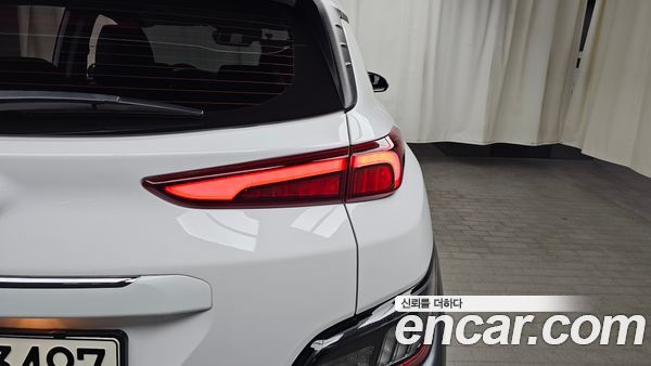 Hyundai Kona 2023, фото 9
